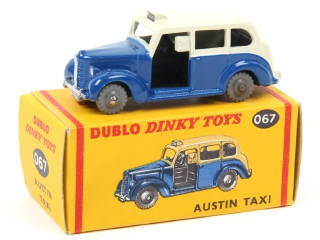 Lot 641 - DINKY TOYS (GB) (1)