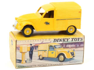 Lot 423 - DINKY TOYS (FRANCE) (1)