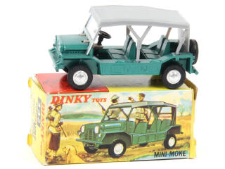 Lot 626 - DINKY TOYS (GB) (1)