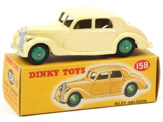Lot 590 - DINKY TOYS (GB) (1)