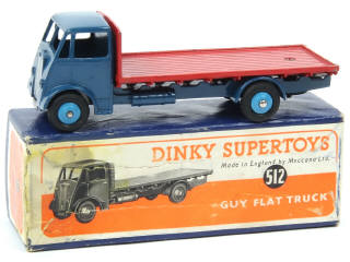 Lot 679 - DINKY TOYS (GB) (1)