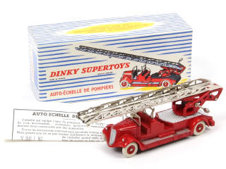Lot 519 - DINKY TOYS (FRANCE) (1)