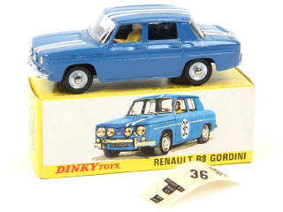 Lot 445 - DINKY TOYS (FRANCE) (1)