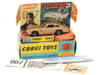 Lot 188 - CORGI TOYS (GB) (1)