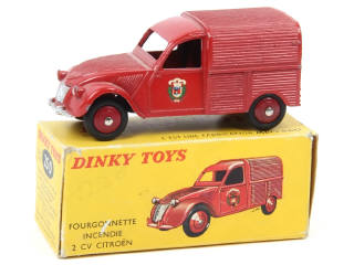 Lot 400 - DINKY TOYS (FRANCE) (1)