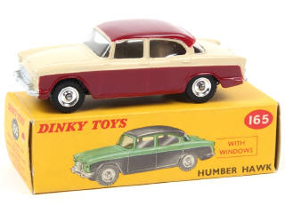 Lot 595 - DINKY TOYS (GB) (1)