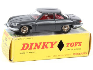 Lot 439 - DINKY TOYS (FRANCE) (1)