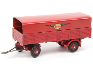 Lot 479 - DINKY TOYS (FRANCE) (1)