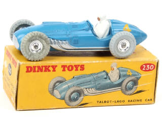Lot 578 - DINKY TOYS (GB) (1)