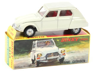 Lot 453 - DINKY TOYS (FRANCE) (1)
