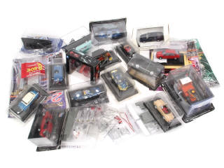 Lot 281 - DIVERS (16)