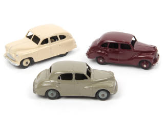 Lot 349 - DINKY TOYS (GB) (3)