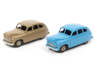 Lot 309 - DINKY TOYS (GB) (2)