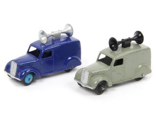 Lot 390 - DINKY TOYS (GB) (2)