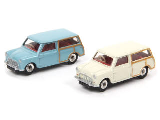 Lot 322 - DINKY TOYS (GB) (2)