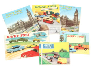 Lot 428 - DINKY TOYS (GB) (6)