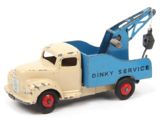 Lot 374 - DINKY TOYS (GB) (1)