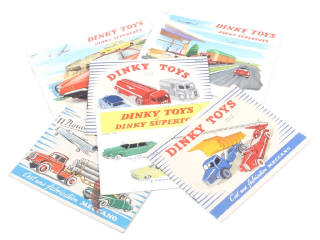 Lot 433 - DINKY TOYS (FRANCE) (6)