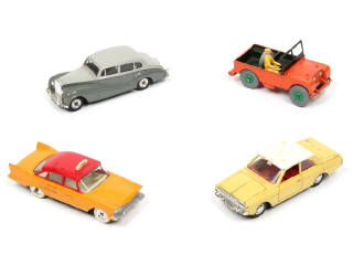 Lot 395 - DINKY TOYS (GB) (4)