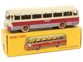 Lot 577 - DINKY TOYS (FRANCE) (1)