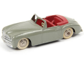 Lot 448 - DINKY TOYS (FRANCE) (1)