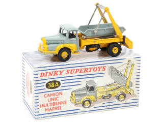 Lot 602 - DINKY TOYS (FRANCE) (1)