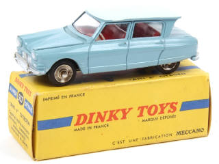 Lot 514 - DINKY TOYS (FRANCE) (1)