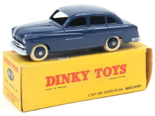 Lot 486 - DINKY TOYS (FRANCE) (1)