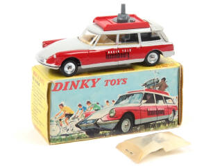Lot 460 - DINKY TOYS (FRANCE) (1)