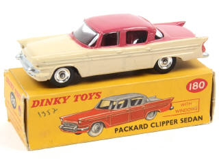 Lot 636 - DINKY TOYS (GB) (1)