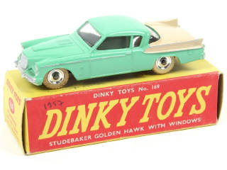 Lot 651 - DINKY TOYS (GB) (1)