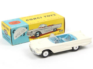 Lot 402 - CORGI TOYS (GB) (1)
