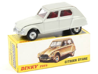 Lot 562 - DINKY TOYS (FRANCE) (1)