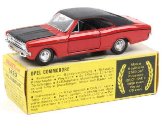 Lot 546 - DINKY TOYS (FRANCE) (1)