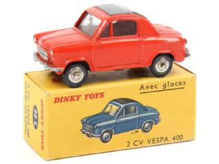 Lot 479 - DINKY TOYS (FRANCE) (1)