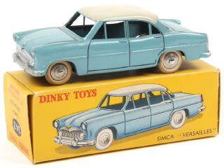 Lot 487 - DINKY TOYS (FRANCE) (1)