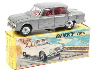 Lot 529 - DINKY TOYS (FRANCE) (1)