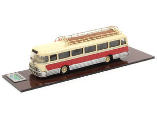 Lot 353 - MINITRUCKS (FRANCE) (1)