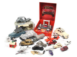 Lot 223 - DIVERS (20)