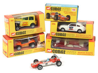 Lot 382 - CORGI TOYS (GB) (5)
