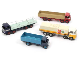 Lot 435 - DINKY TOYS (GB) (4)