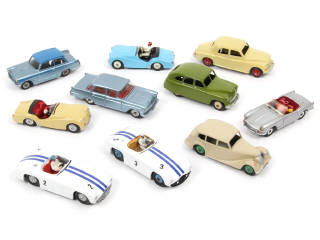 Lot 448 - DINKY TOYS (GB) (10)