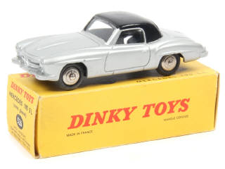 Lot 465 - DINKY TOYS (FRANCE) (1)