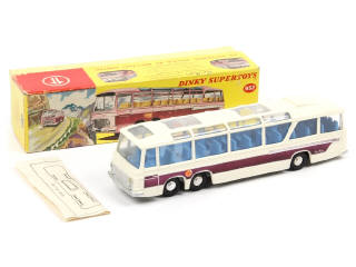Lot 420 - DINKY TOYS (GB) (1)