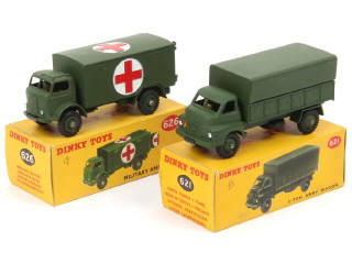 Lot 720 - DINKY TOYS (GB) (2)