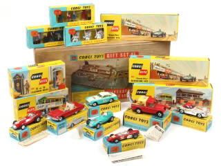 Lot 450 - CORGI TOYS (GB) (1)