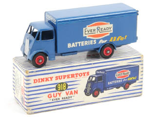 Lot 683 - DINKY TOYS (GB) (1)