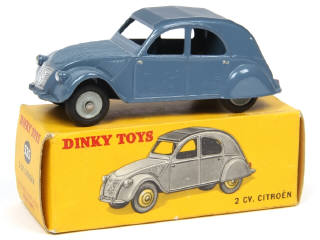 Lot 465 - DINKY TOYS (FRANCE) (1)