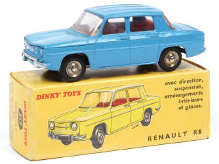 Lot 472 - DINKY TOYS (FRANCE) (1)