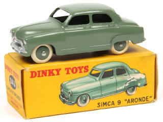 Lot 466 - DINKY TOYS (FRANCE) (1)